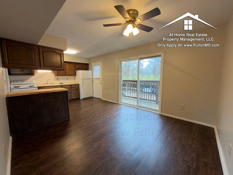 1822 Springdale Ct — Photo 11