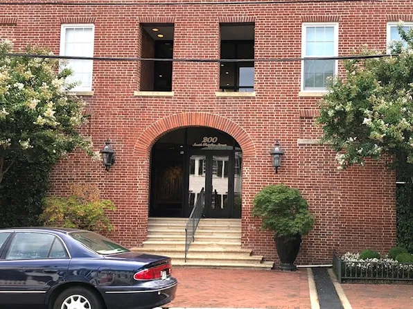 200 S Fairfax St, Alexandria, VA 22314
