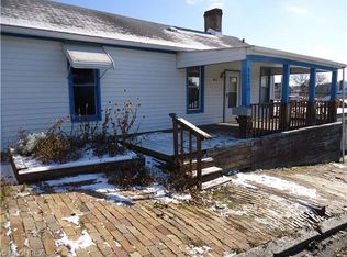 832 Oak St, East Liverpool, OH
