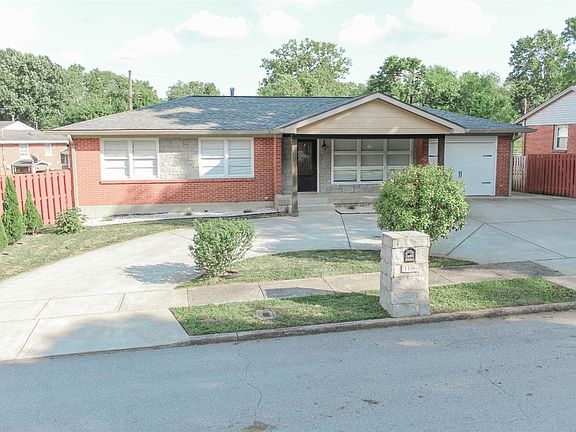 3rd image of 1106 Boxwood Dr
