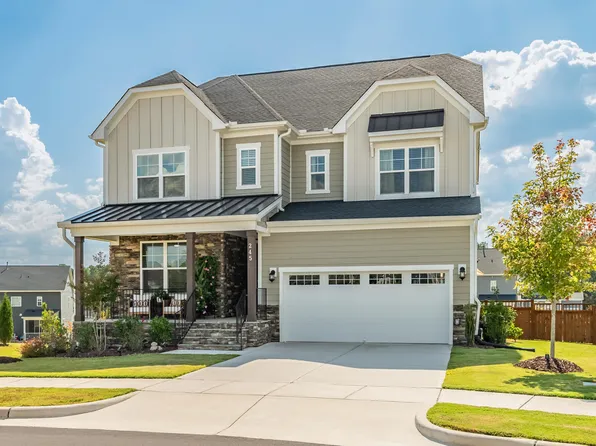 245 N Crest Dr, Chapel Hill, NC 27517