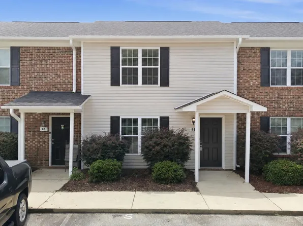 91 Wolf Creek Ln, Lillington, NC 27546