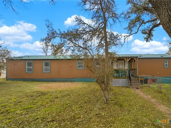 143 Bluff View Dr, Spring Branch, TX 78070