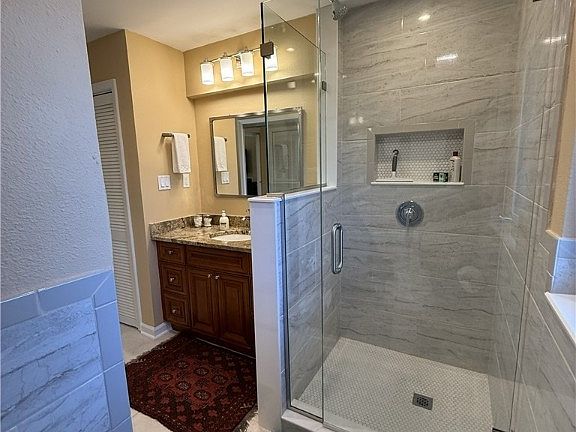 4th image of 11674 W Bayshore Dr