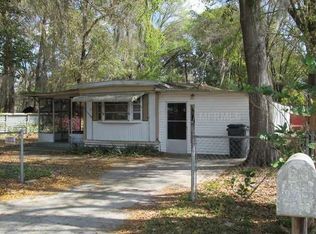 220 Woodland Trl, Auburndale, FL 33823