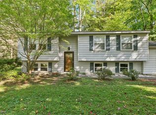 1625 Travers Rd, Madison, OH 44057