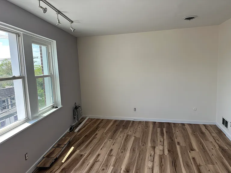 2 Boggs Ave #6 — Photo 13