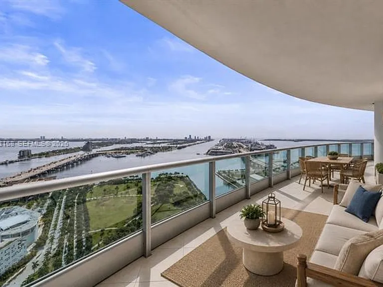 900 Biscayne Blvd #4006 — Photo 24