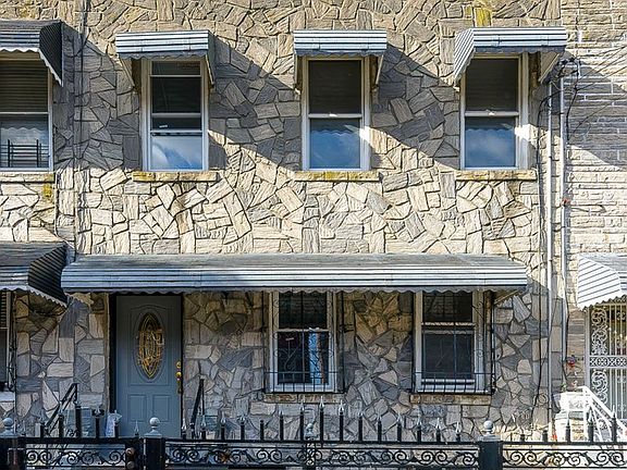 5th image of 745 Taylor Ave #B