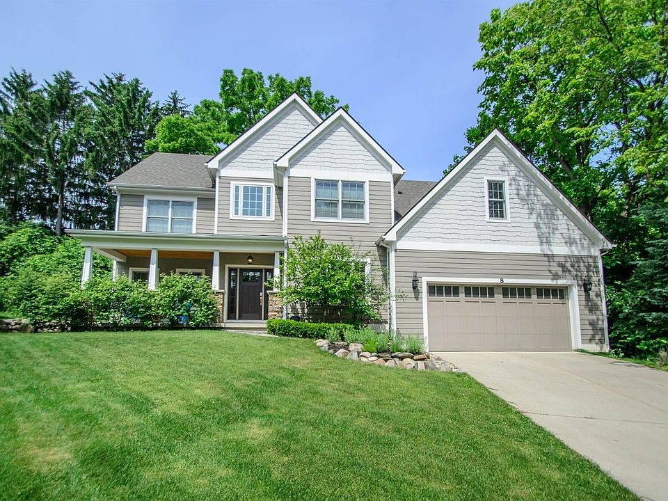 1st image of 8 Shipman Cir