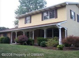 67 Abraham Ave, Hanover Township, PA 18706