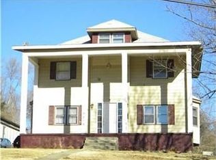 8816 E Wilson Rd, Independence, MO 64053