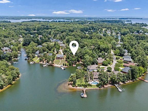 4th image of 448 Lookover Pointe Dr