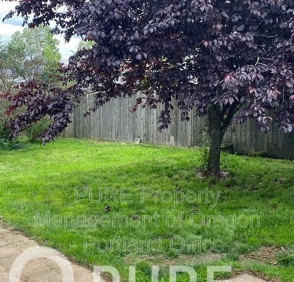 1725 SE 5th St — Photo 24