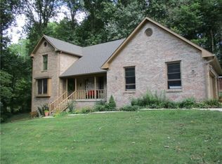 12353 N Cedarview Dr, Mooresville, IN
