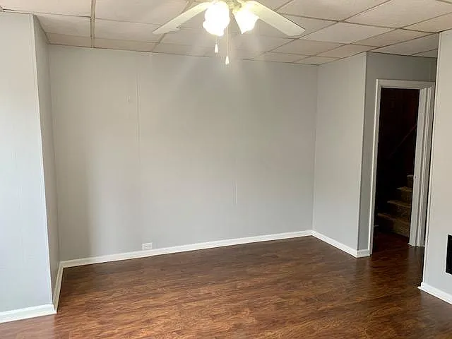 2 bed, $1,300 — Photo 2