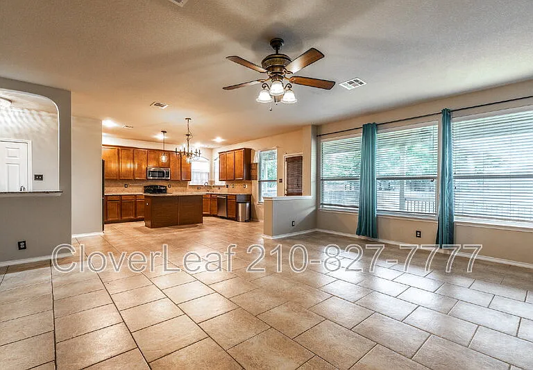 409 Loch Lomond Dr — Photo 12