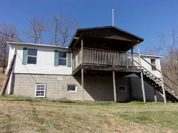 3436 Burns Farm Rd, Grafton, WV 26354