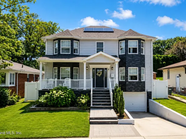 56 Walters Ave, Staten Island, NY 10301