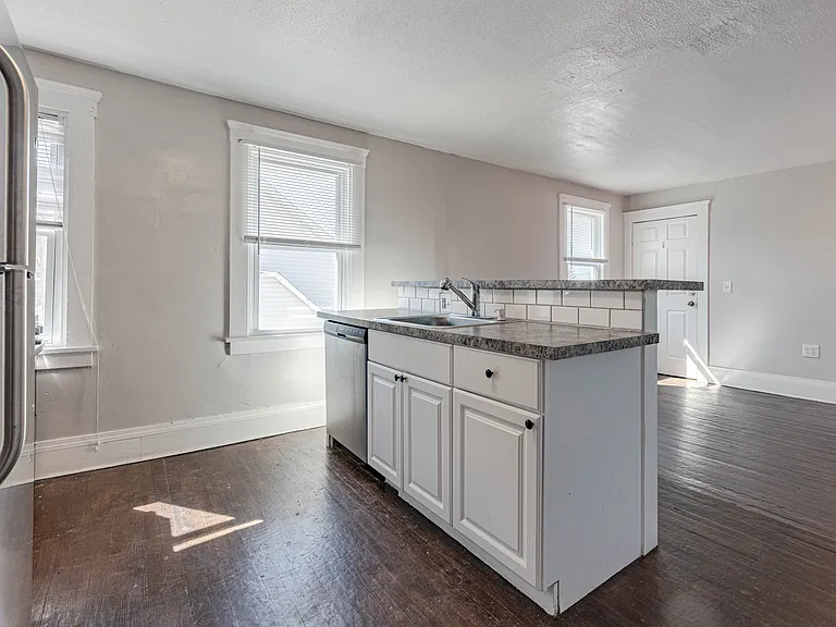 5515 Bridge Ave — Photo 13