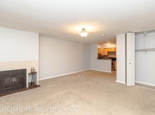 744 W Gordon Ter APT 106, Chicago, IL 60613