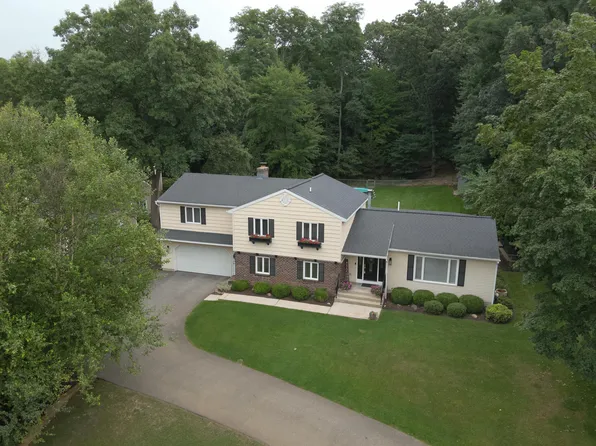 1538 Hillsboro Ave SE, Grand Rapids, MI 49546
