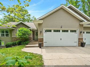 1014 La Count Rd, Green Bay, WI 54313