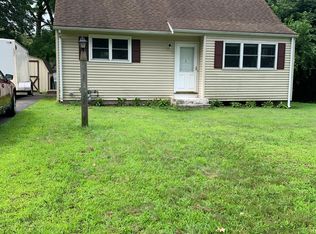 5 Yale Dr, Enfield, CT 06082