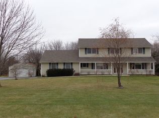 10207 Arabian Trl, Woodstock, IL 60098