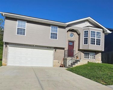 624 Rockshire Dr, Herculaneum, MO, 63048