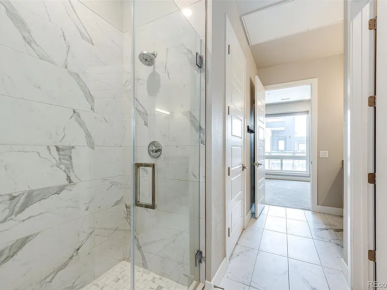 20 Wilcox St #717 — Photo 22