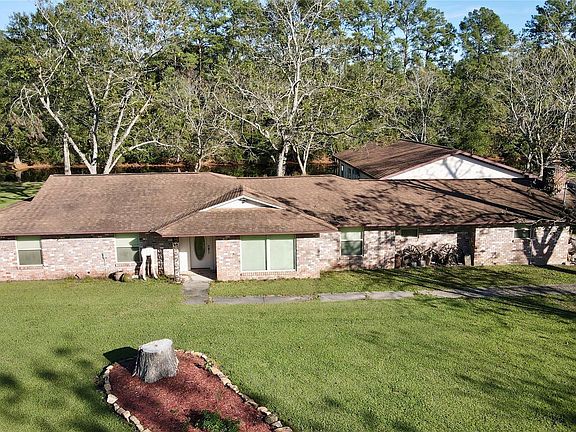 2nd image of 585 County Road 3796