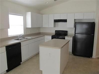 2nd image of 521 Blue Water Ave