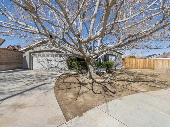 3751 Hickory Ct, Rosamond, CA 93560