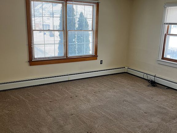 5th image of 226 3rd St #2
