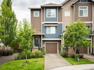 10622 NE Park Ridge Way, Hillsboro, OR 97006