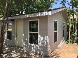 2320 18th St #C, Lubbock, TX 79401