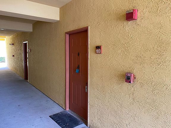 2nd image of 10831 Windsor Walk Dr #1103