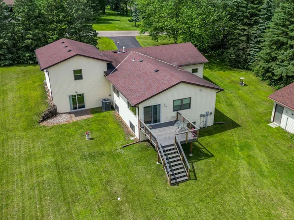 2046 Northwood Ln, Fergus Falls, MN 56537
