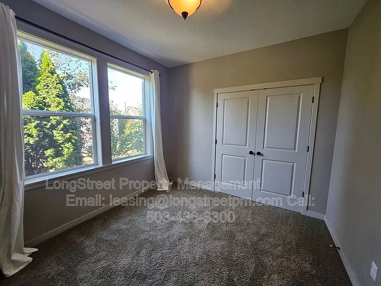 6458 NE 8th Ave — Photo 21