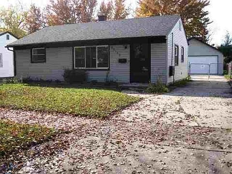 2nd image of 29145 Elmwood St