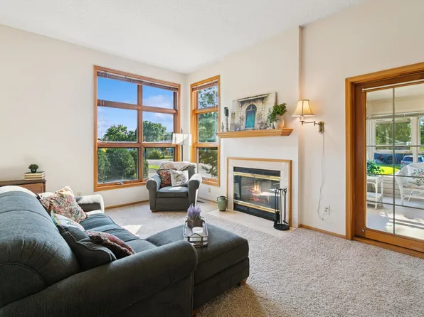 613 Sullivan Dr NE, Columbia Heights, MN 55421