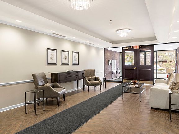 3rd image of 1140 Old Mill Rd APT 304F