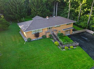 205 Valley View Rd, New Hartford, NY 13413