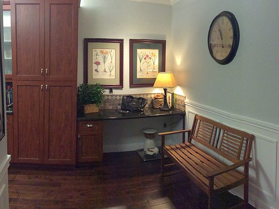 5th image of 10750 NW 66th St APT 211