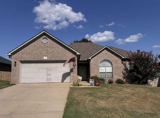 17 Emma Dr, Cabot, AR 72023