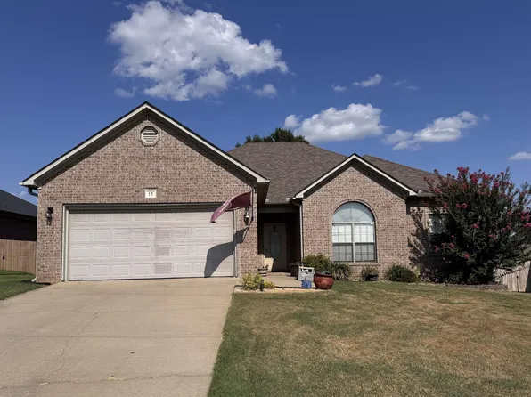 17 Emma Dr, Cabot, AR 72023