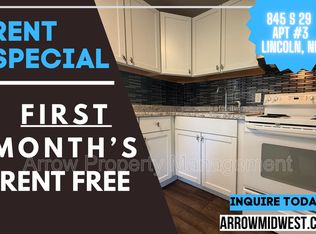 845 S 29th St #3, Lincoln, NE 68510