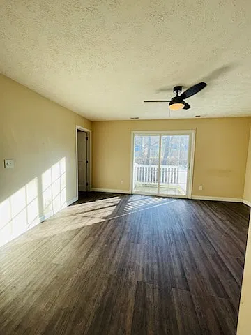 Westwood Suites - Building 80 - 8 — Photo 2