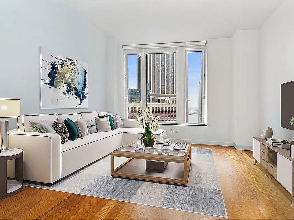 1st image of 15 William St APT 33C